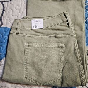 NWT Lane Bryant Cropped jeans sz 16